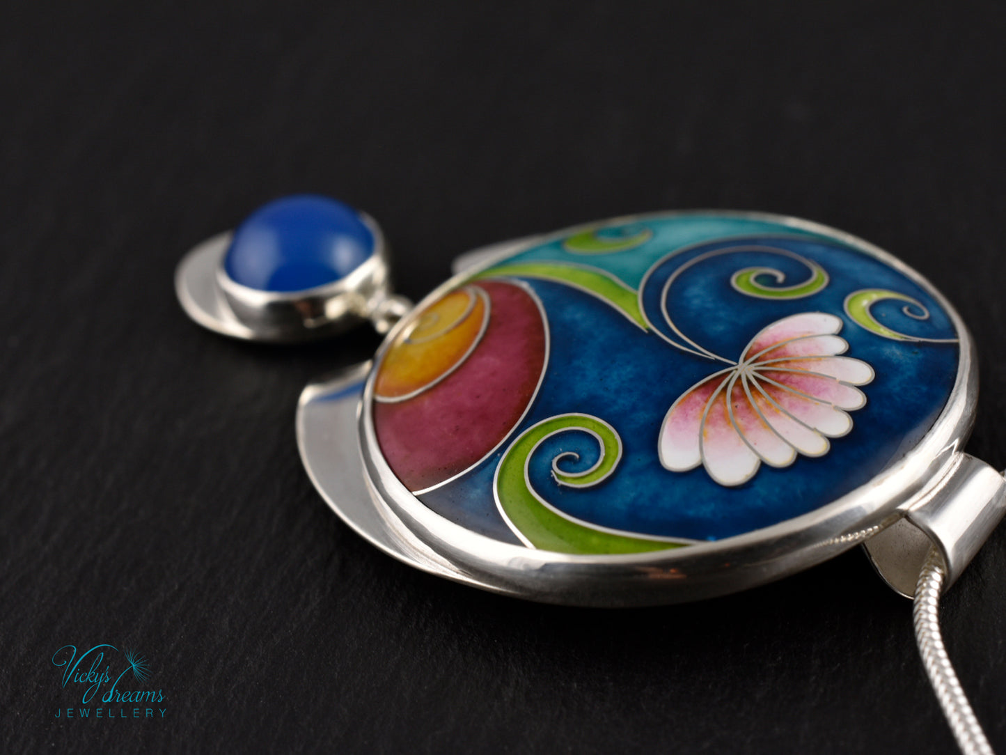 Boho flower Handmade Cloisonné Enamel Necklace – Vibrant Floral Design with Sterling Silver and Blue Agate