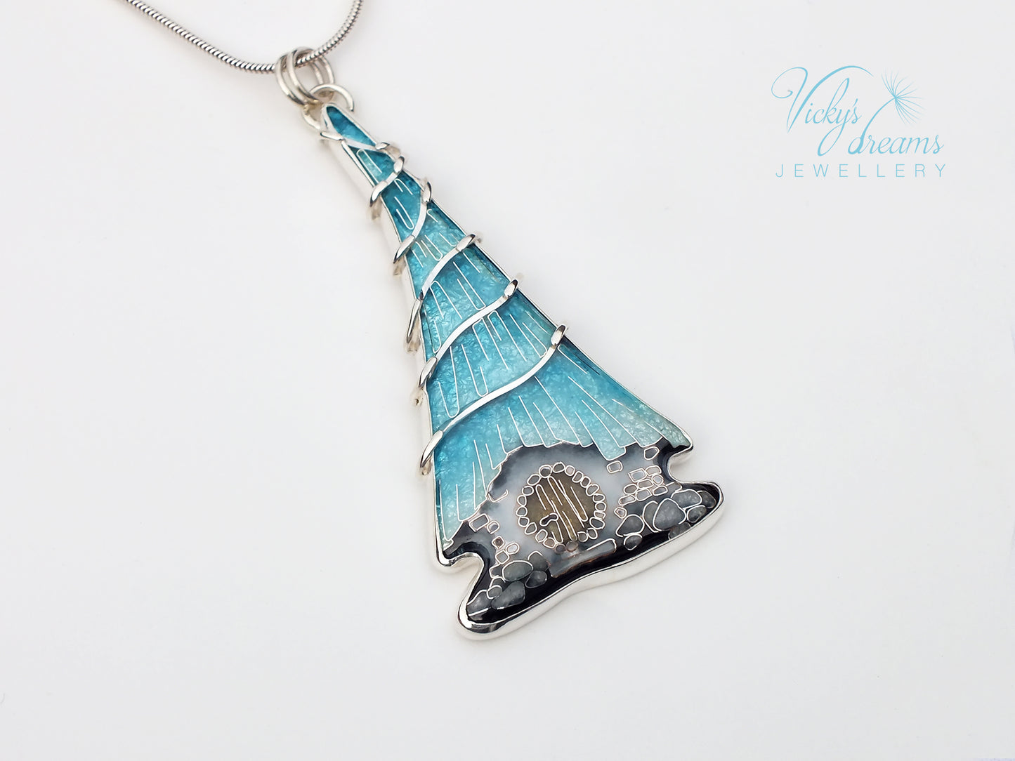 Fairy house pendant