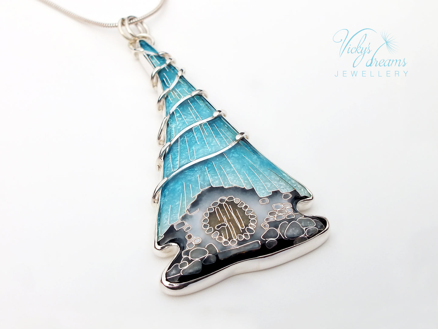 Fairy house pendant