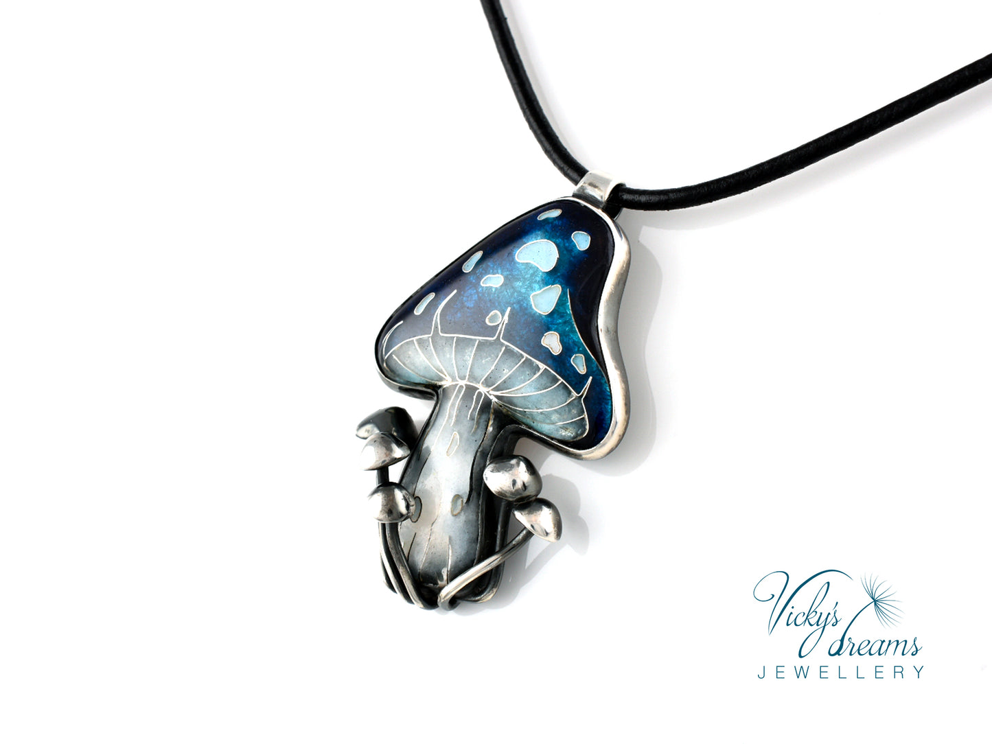 blue mushroom,