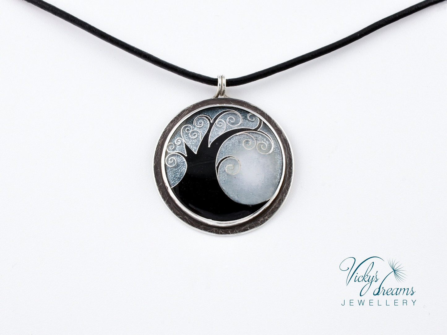 Elegant Black Cloisonne Enamel Tree Necklace Pendant