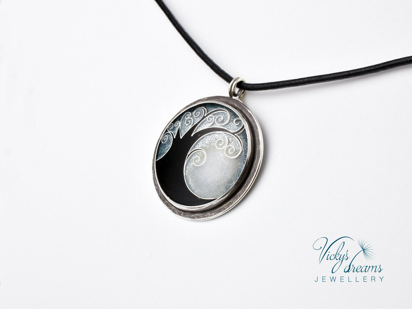 Elegant Black Cloisonne Enamel Tree Necklace Pendant