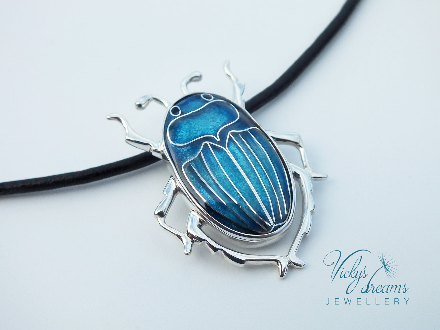 scarab - Cloisonné enamel necklace
