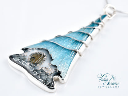 Fairy house pendant