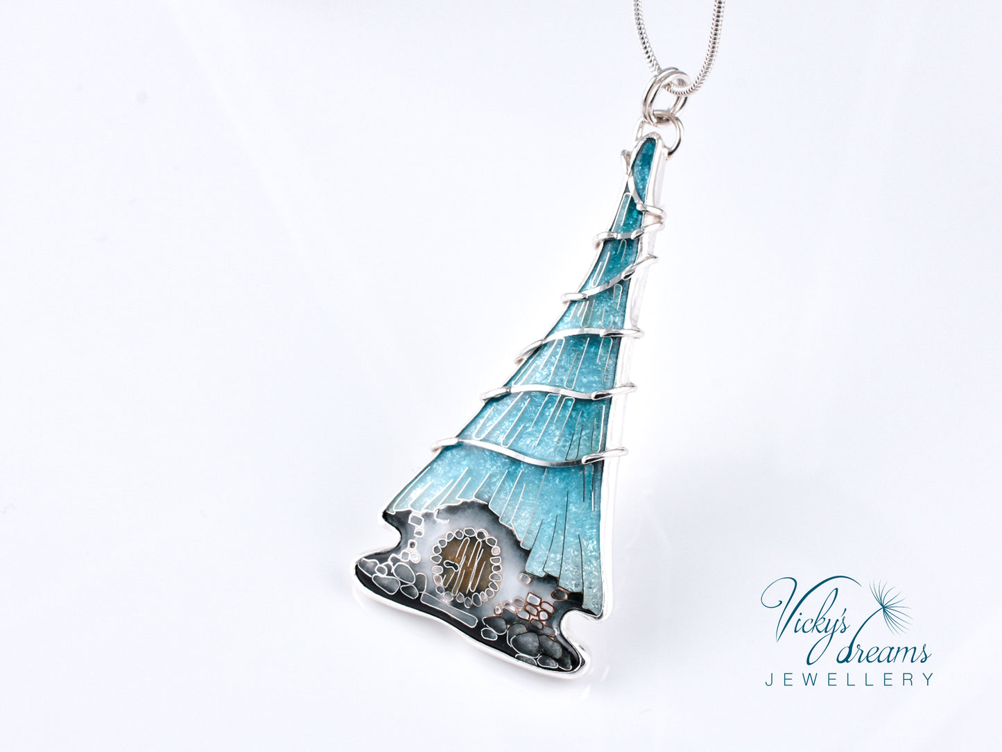 Fairy house pendant