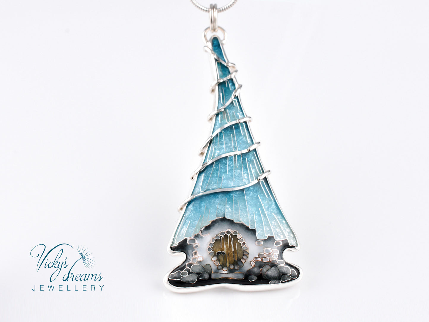Fairy house pendant