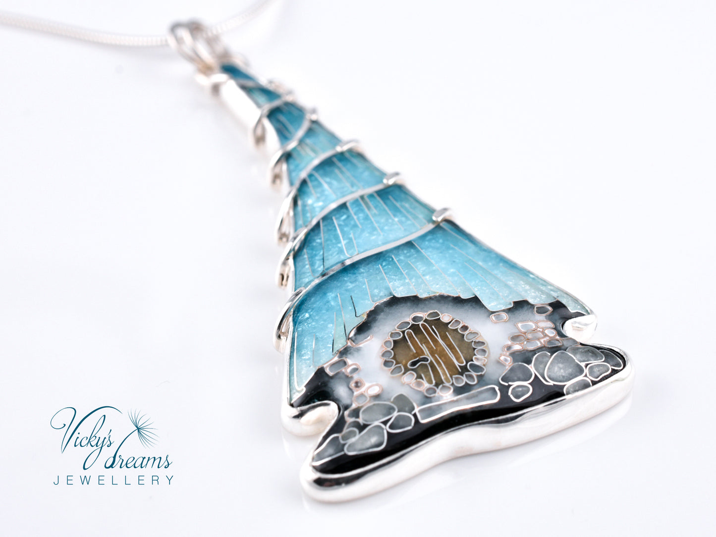 Fairy house pendant