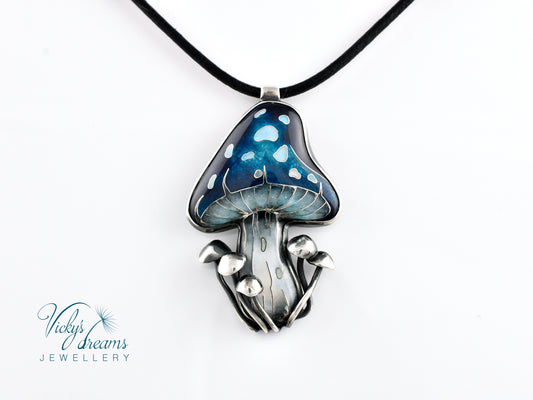 blue mushroom,