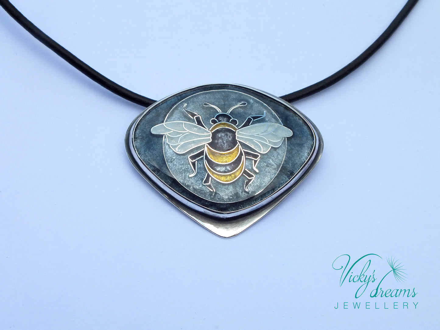 honeybee - cloisonne' enamel pendant