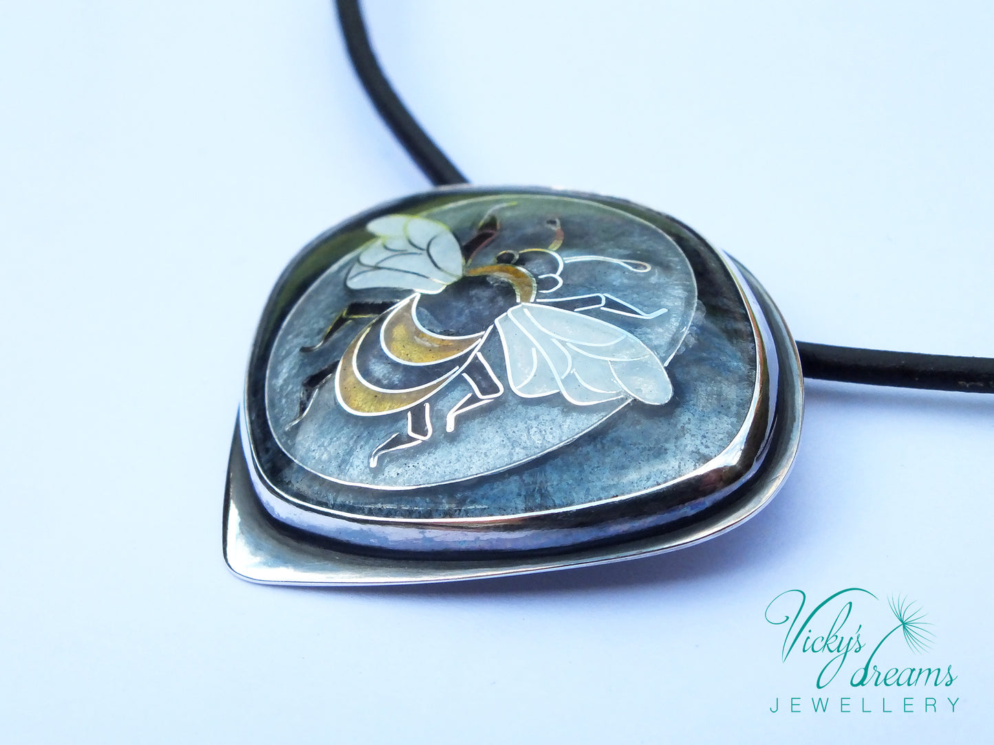 honeybee - cloisonne' enamel pendant