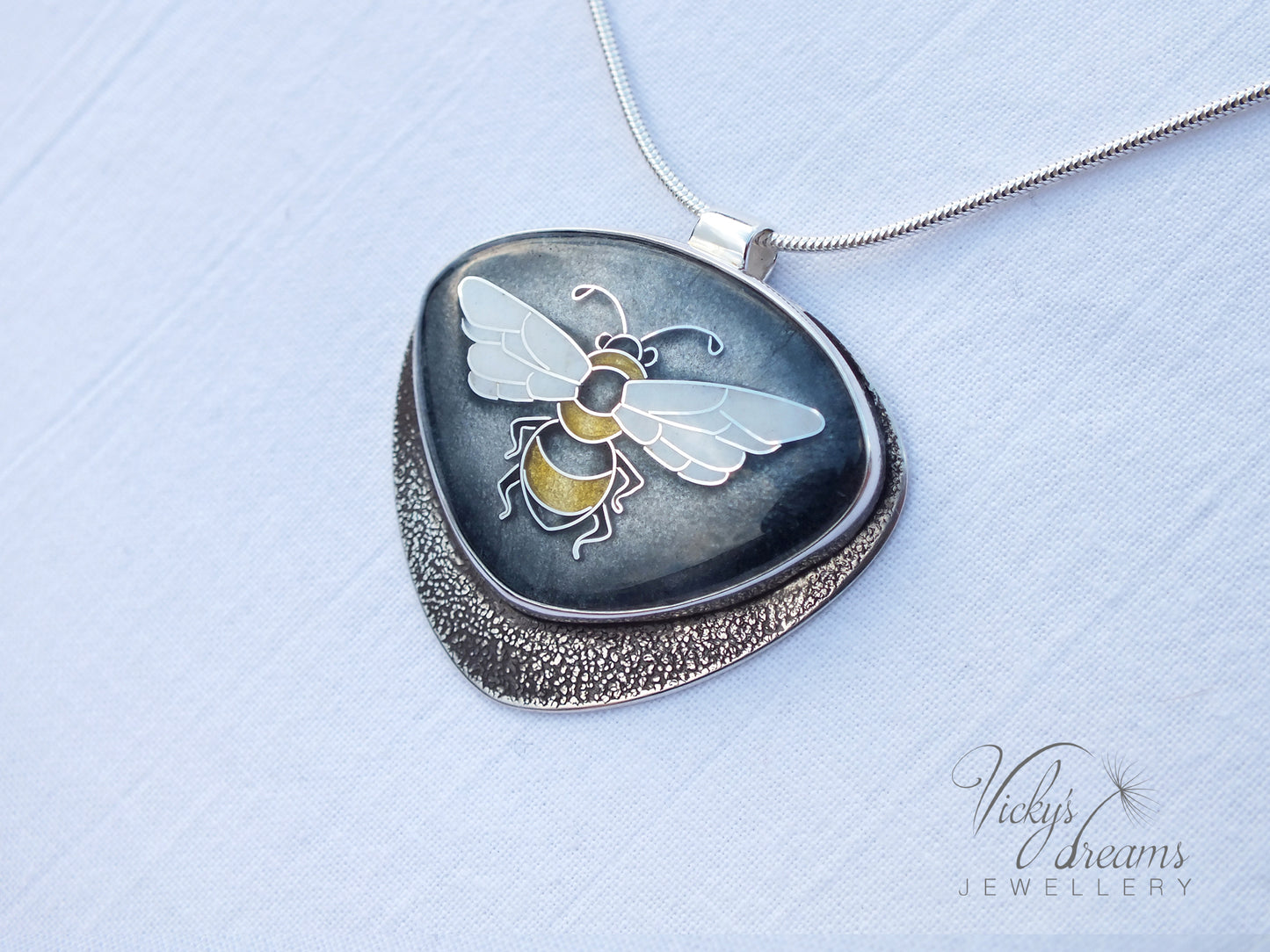 honeybee cloisonne enamel pendant