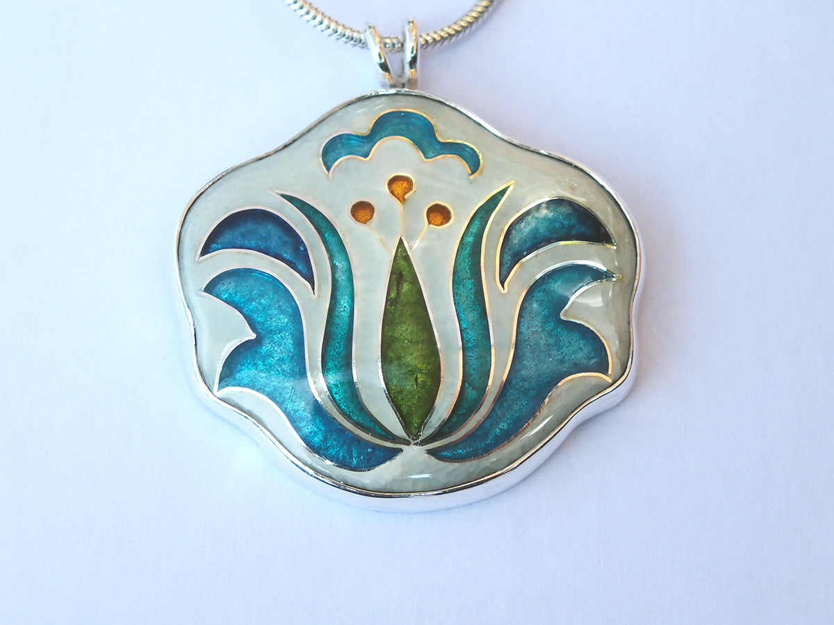 Hungarian flower motif