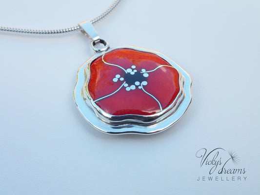 Poppy - Cloisonné enamel necklace