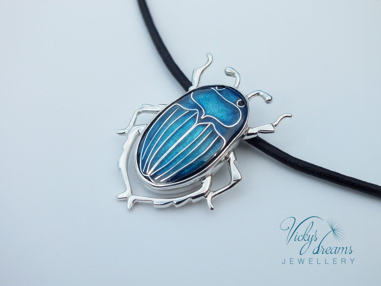 scarab - Cloisonné enamel necklace