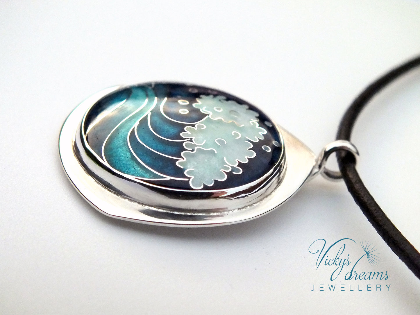 ocean waves