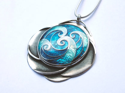 Vibrant blue sea waves