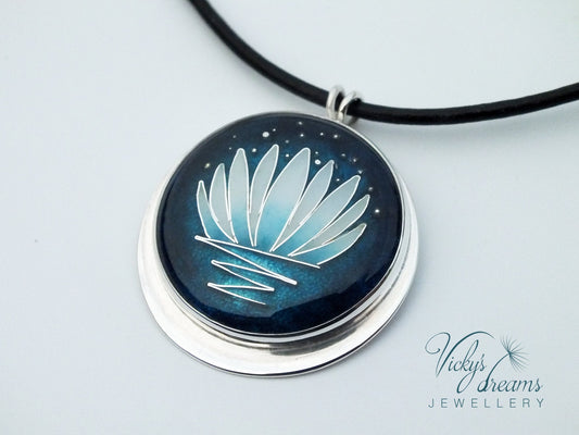 Lotus on the water - Cloisonné enamel, silver necklace