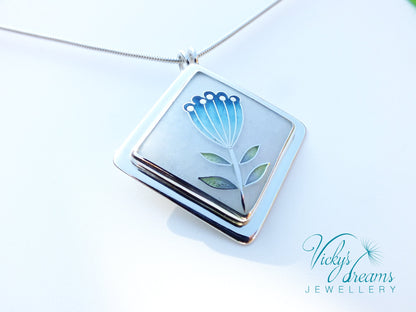 simple  little blue flower, sterling silver necklace, cloisonne enamel jewelry