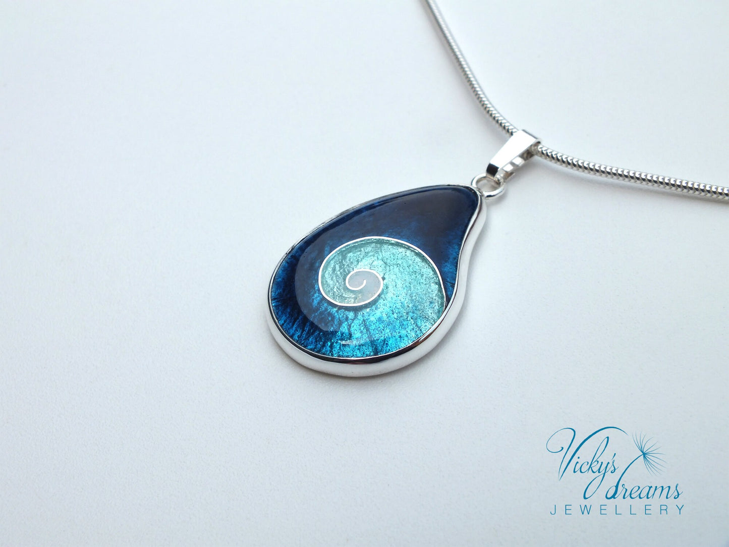 Spiral drop  - Cloisonné enamel, silver necklace